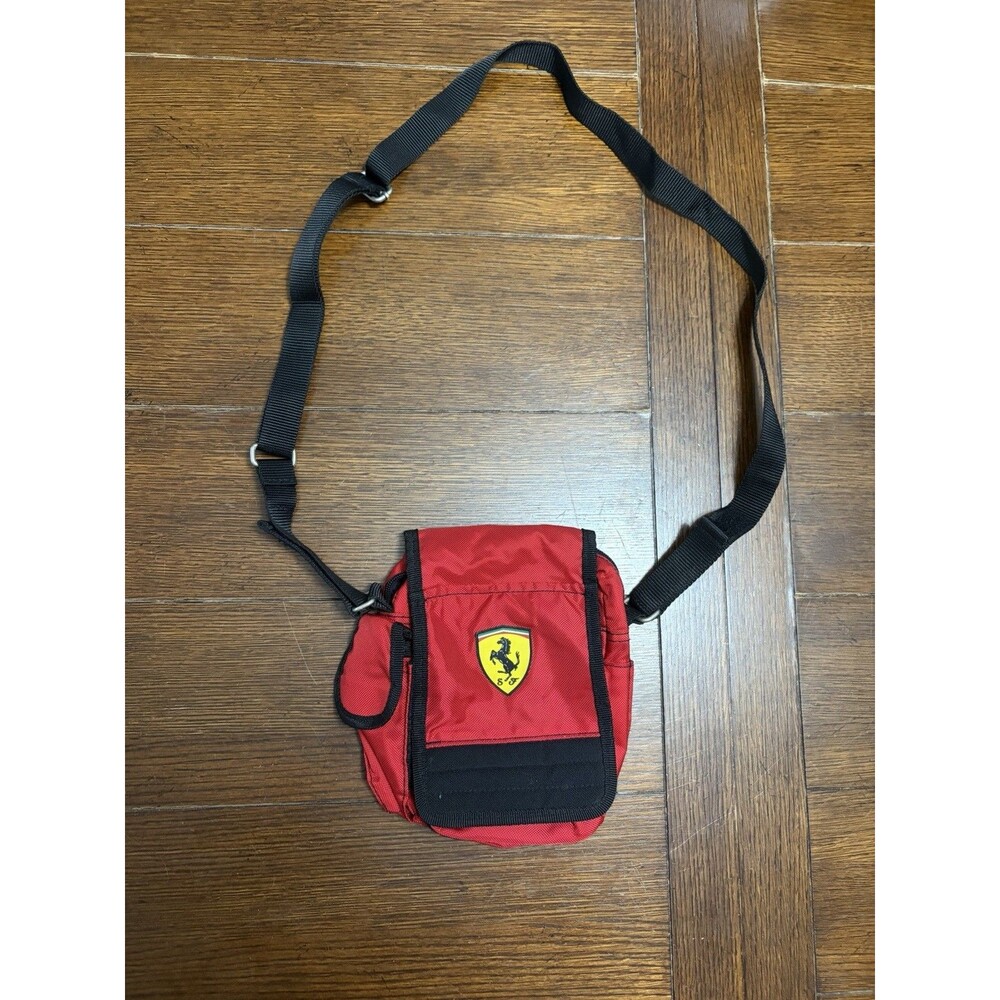 Ferrari Messenger Red Bag Vintage 2000 Special Rare